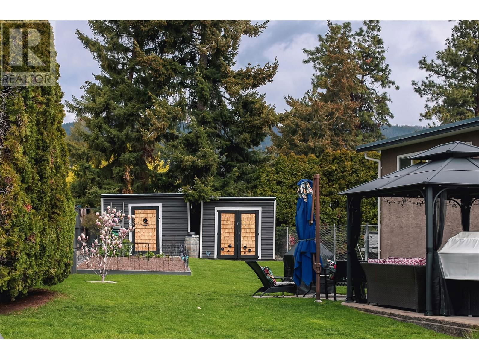 3548 MACDONNEL ROAD Image 5