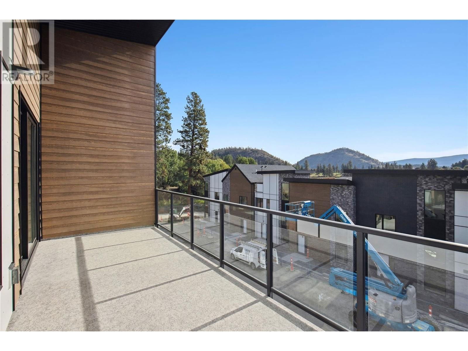 504 - 2735 SHANNON LAKE ROAD Image 30
