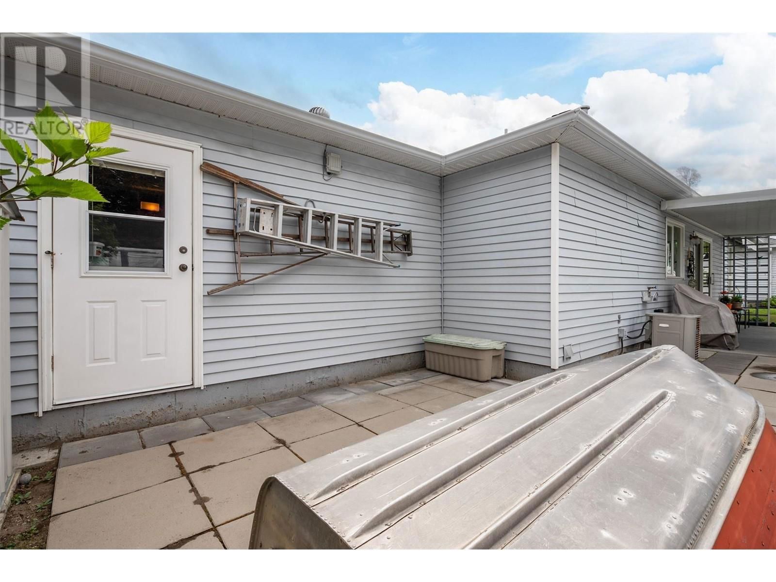 37 - 1101 CAMERON AVENUE Image 14
