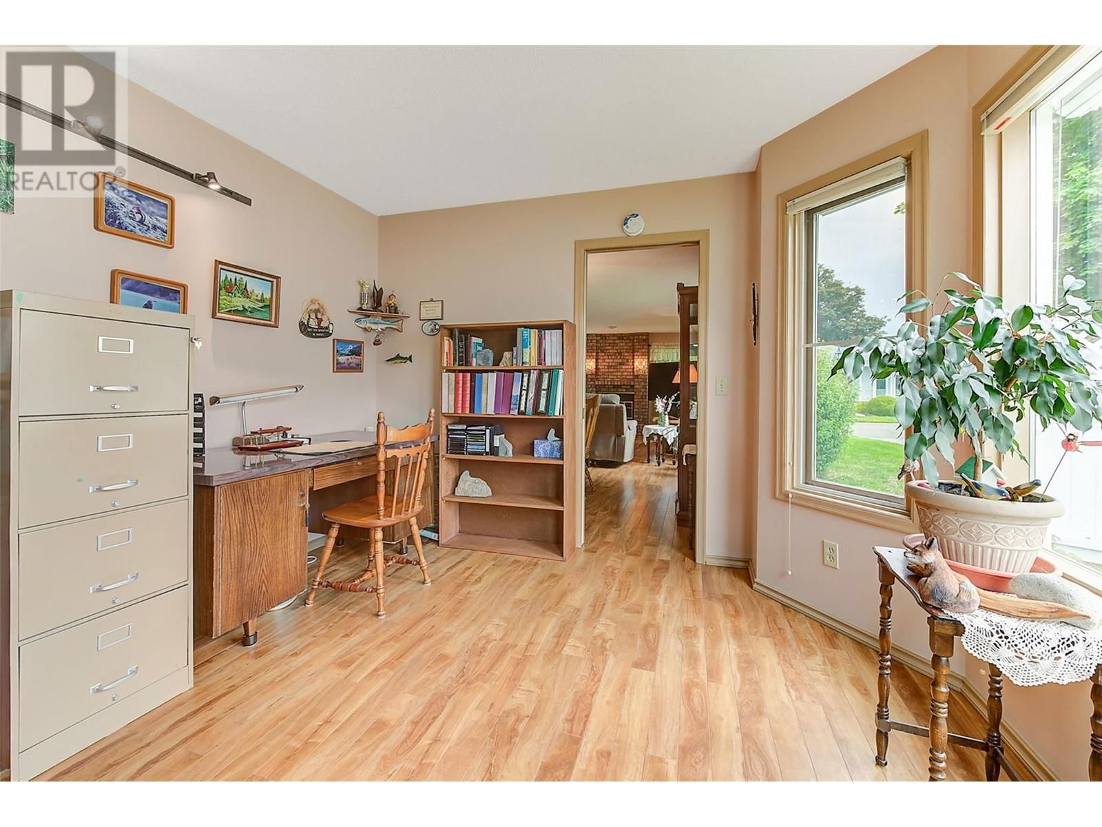 37 - 1101 CAMERON AVENUE Image 36