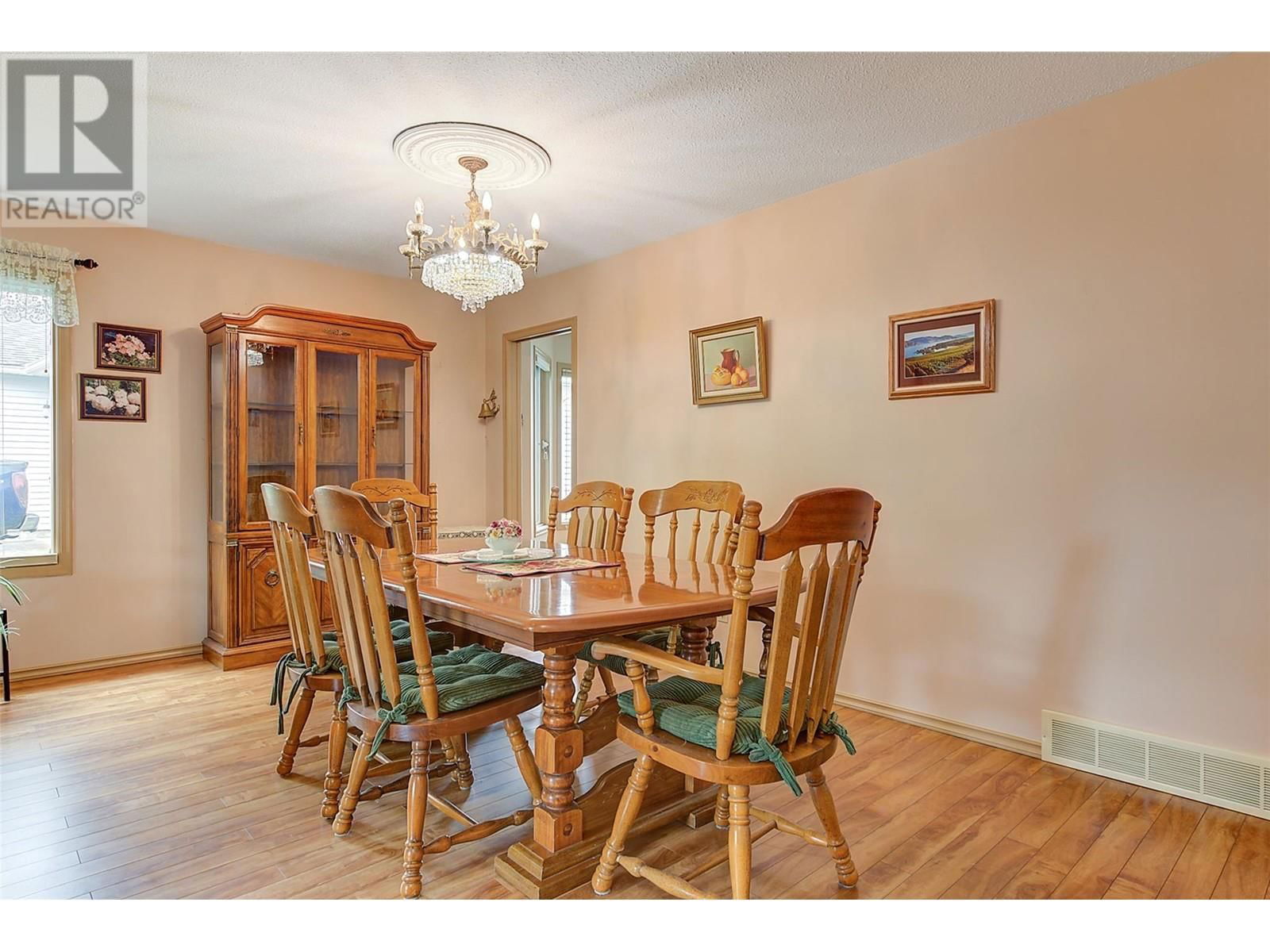 37 - 1101 CAMERON AVENUE Image 7