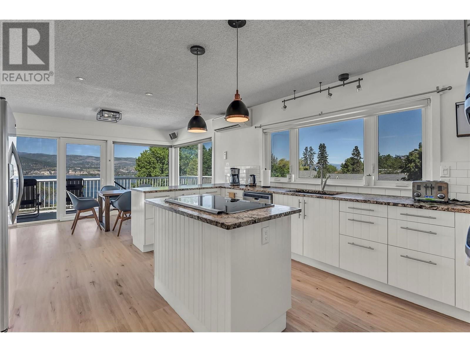 2205 NARAMATA ROAD Image 10