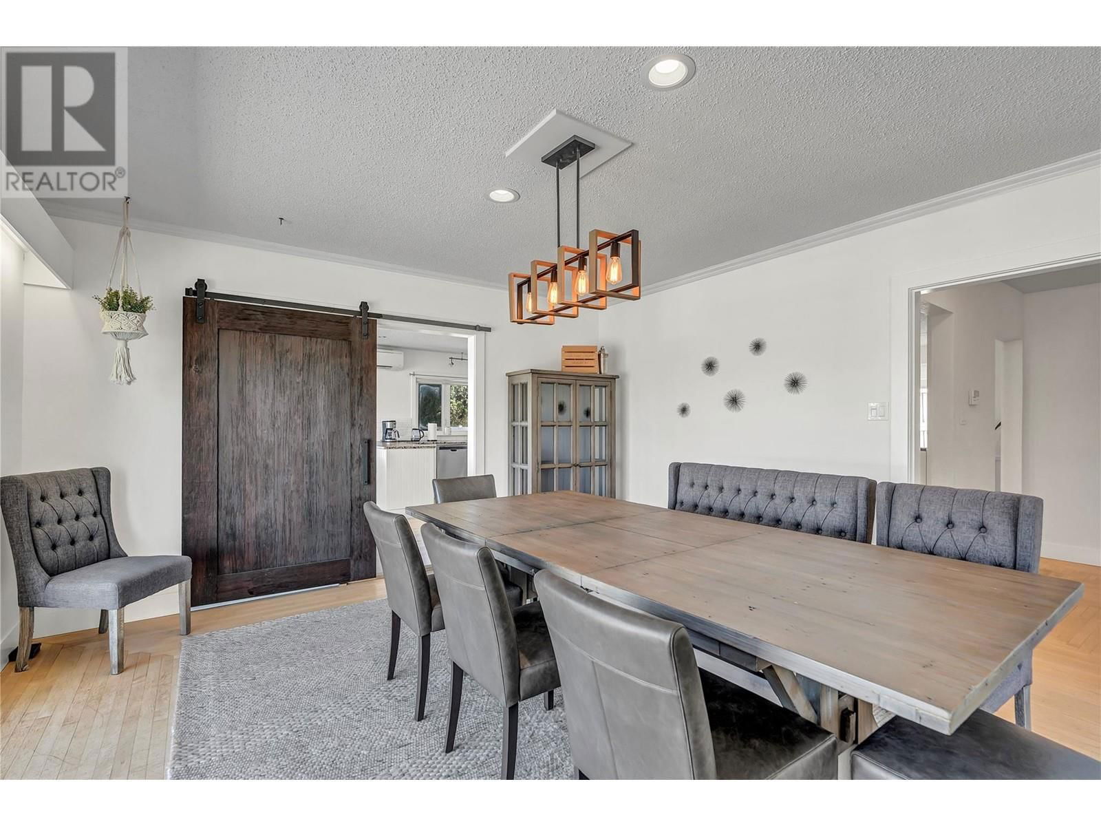 2205 NARAMATA ROAD Image 15
