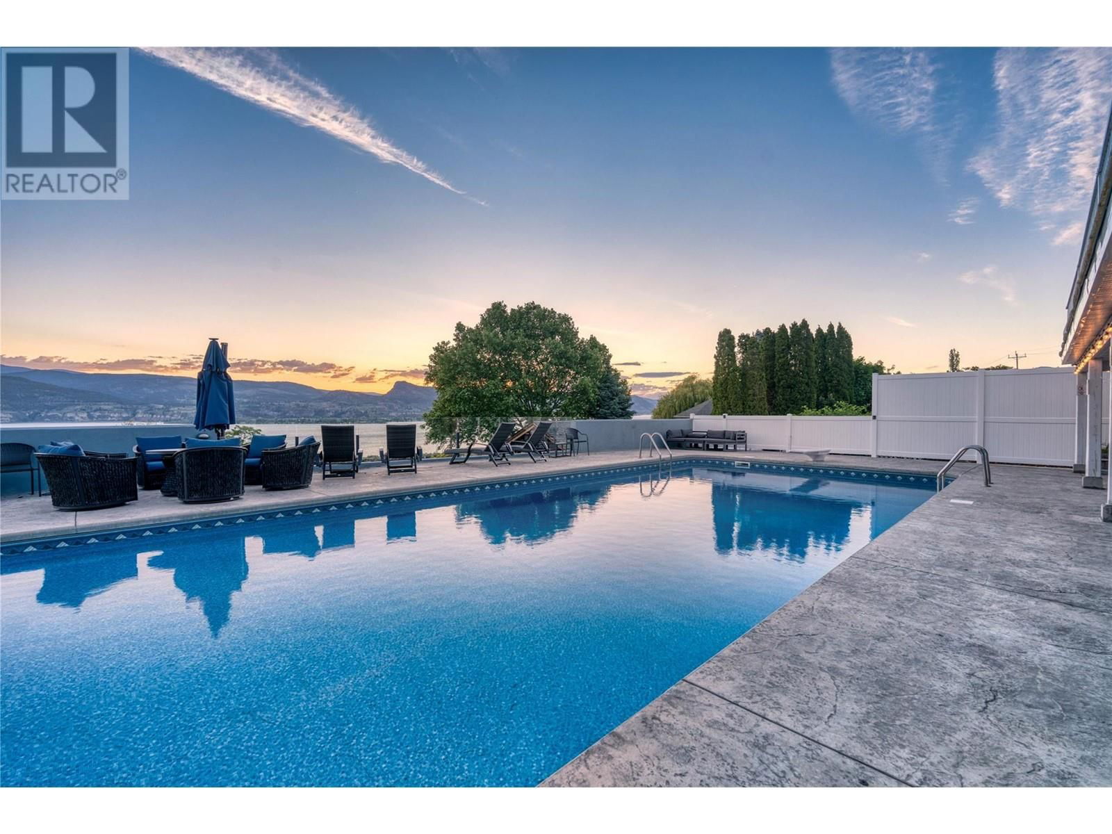 2205 NARAMATA ROAD Image 47