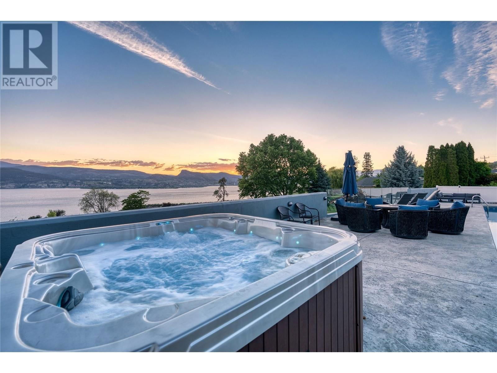 2205 NARAMATA ROAD Image 48