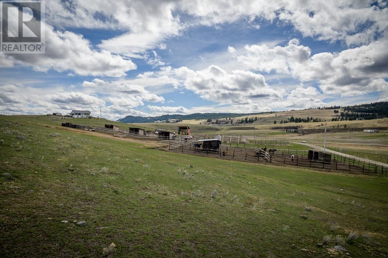 3650 PRINCETON KAMLOOPS HIGHWAY Image 42
