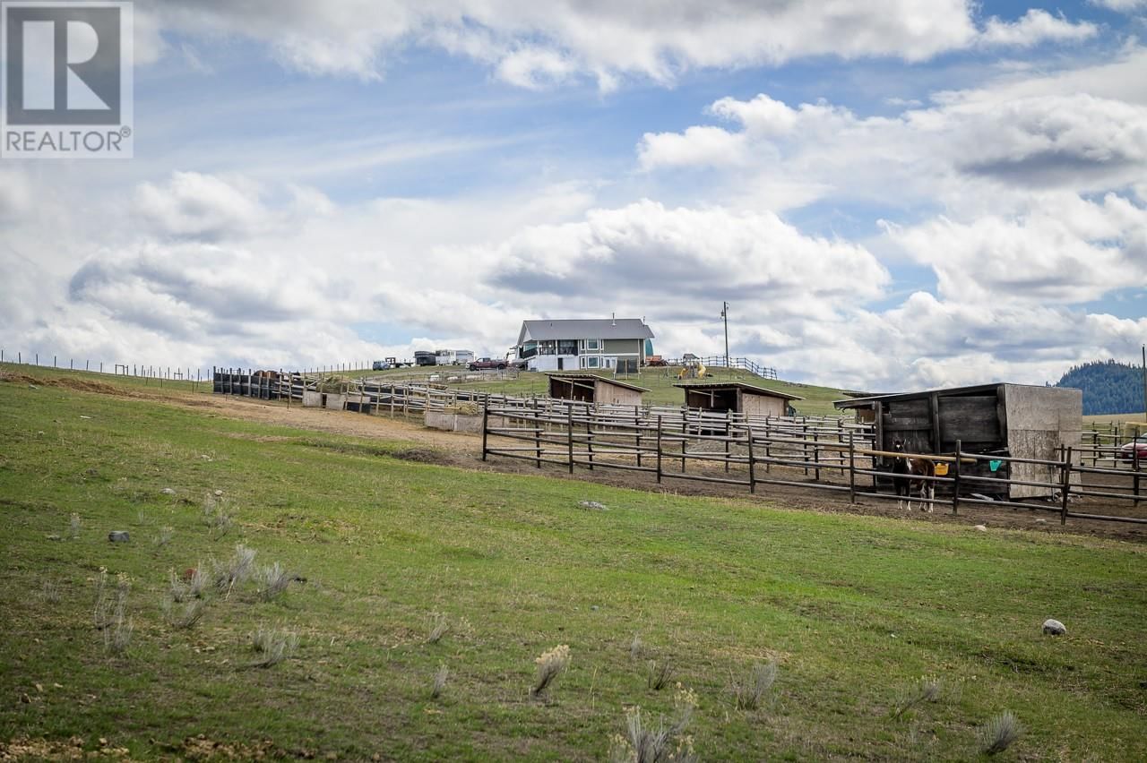 3650 PRINCETON KAMLOOPS HIGHWAY Image 43
