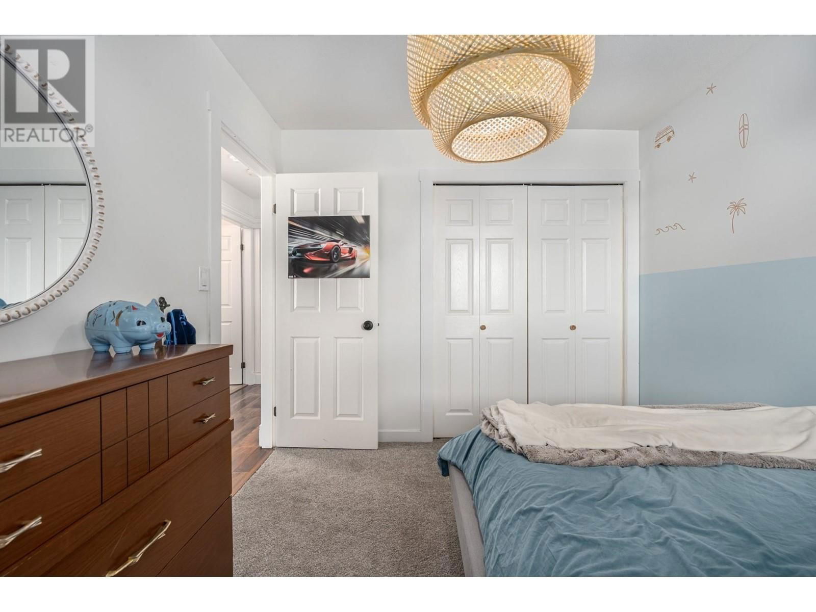 2073 SENTRY PLACE Image 23