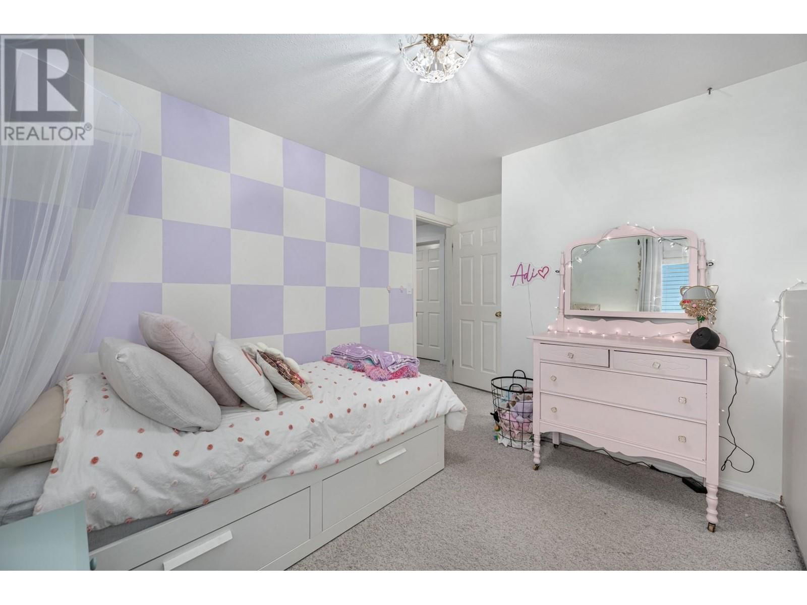 2073 SENTRY PLACE Image 30