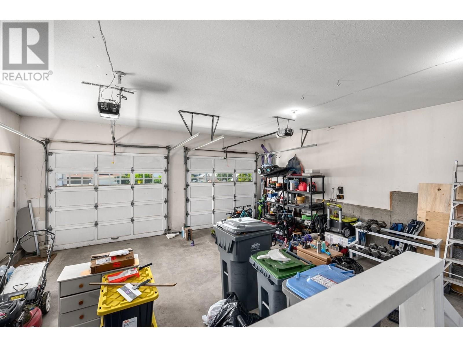 2073 SENTRY PLACE Image 36