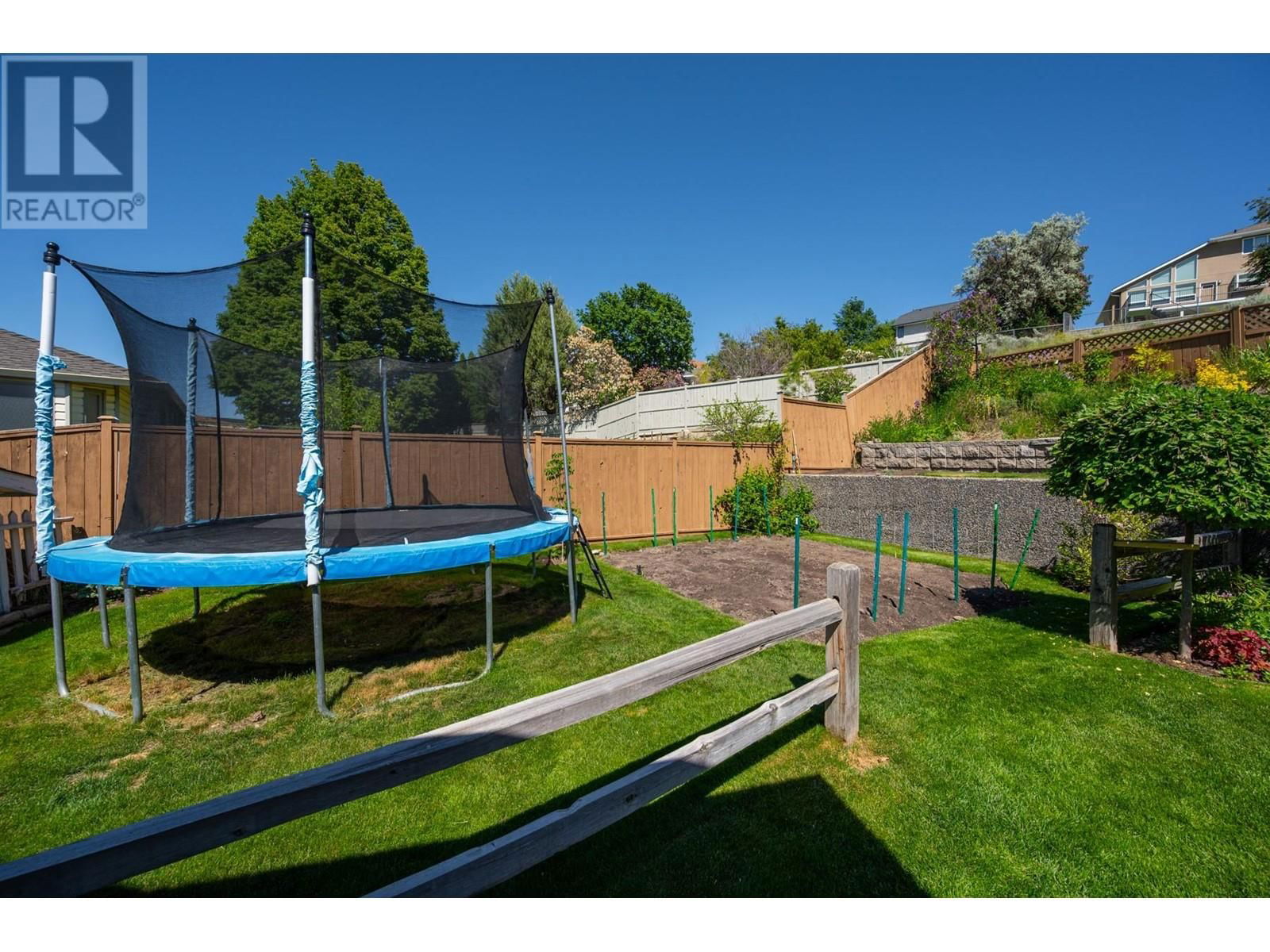 2073 SENTRY PLACE Image 51