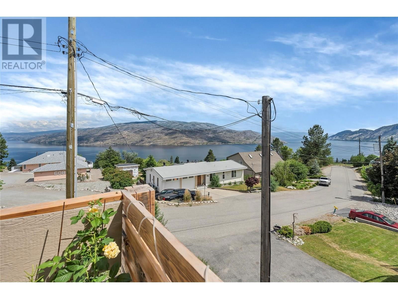 6074 JACKSON CRESCENT Image 21
