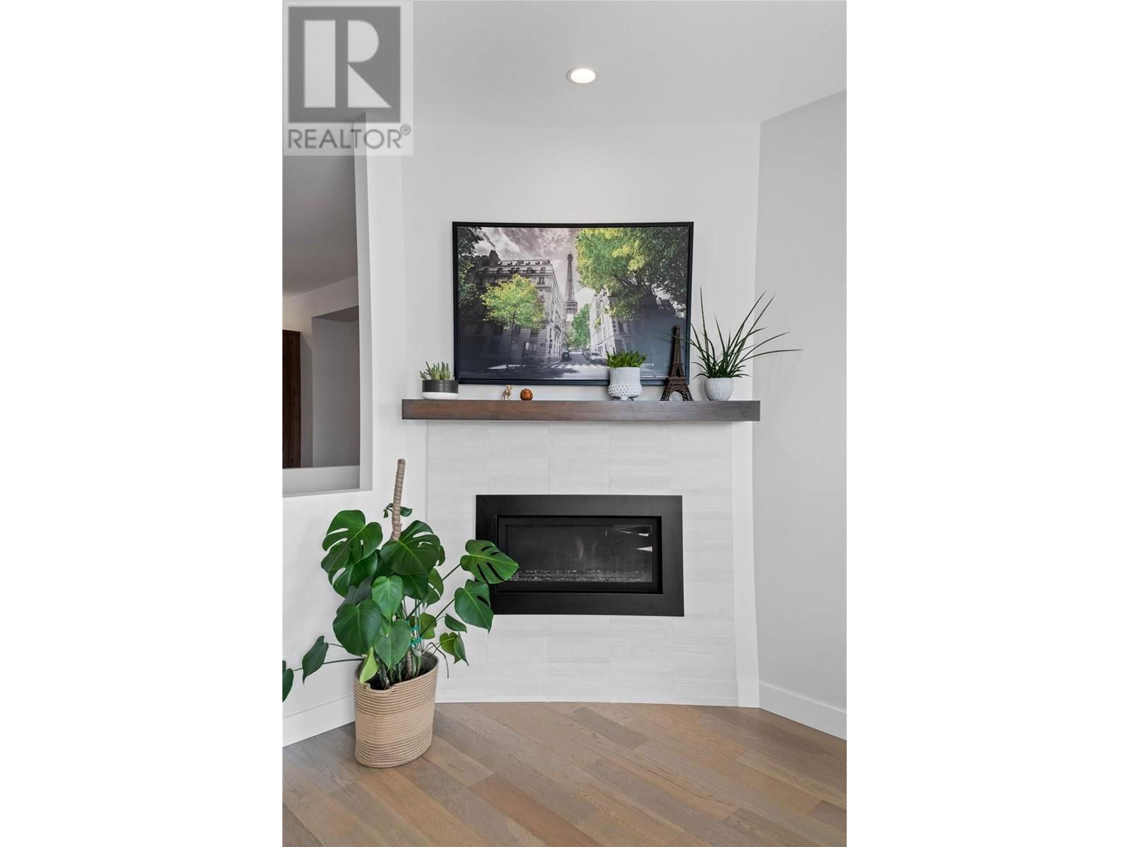 2065 SADDLEBACK DRIVE Image 15