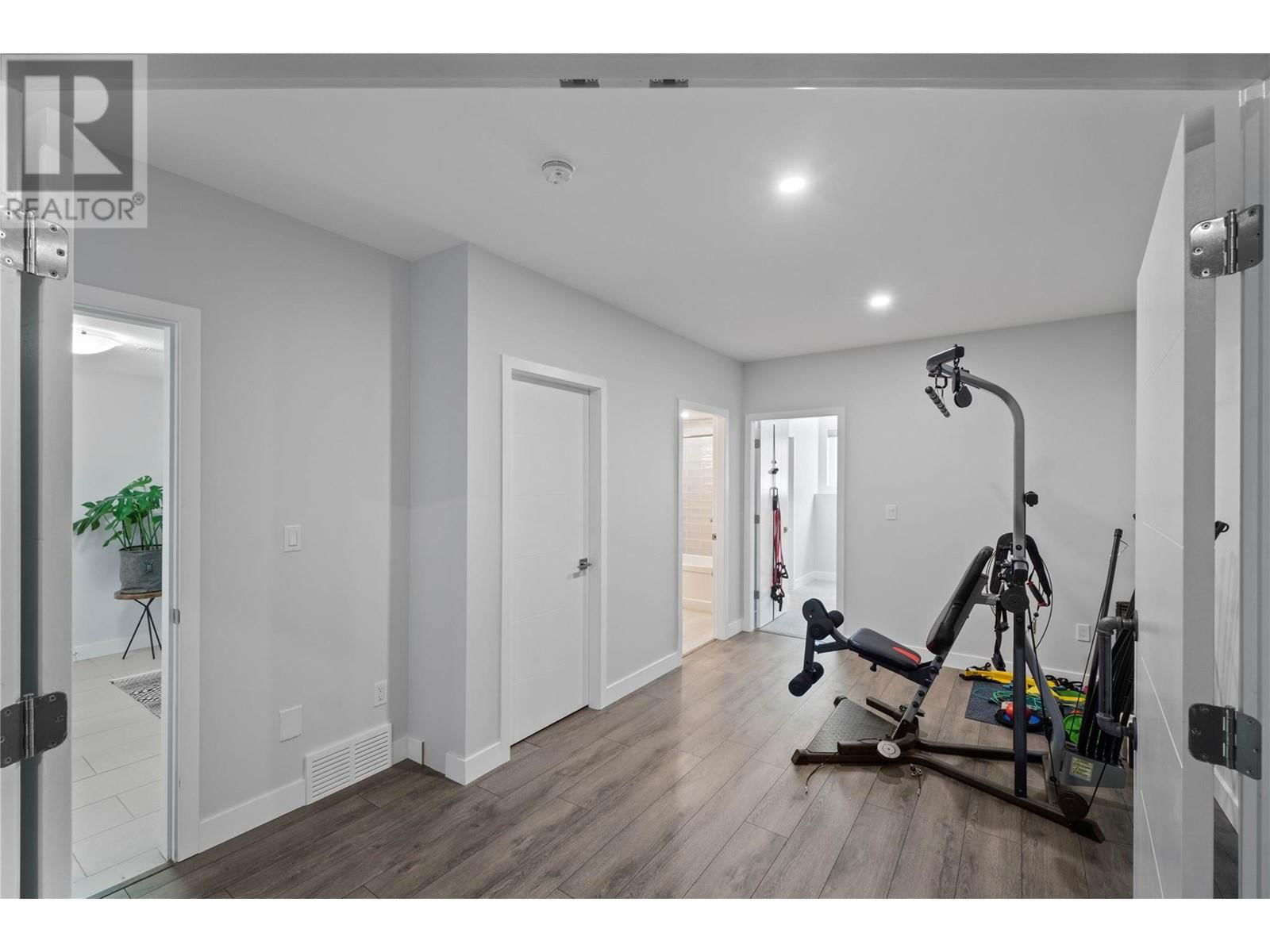 2065 SADDLEBACK DRIVE Image 25