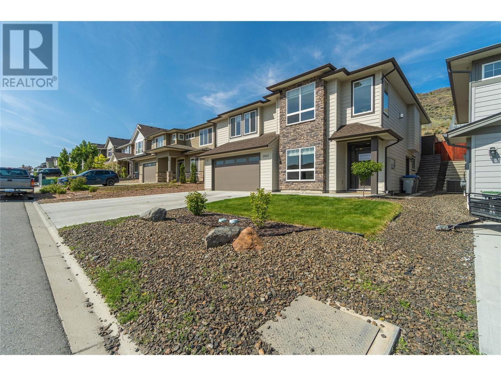 2065 SADDLEBACK DRIVE Image 3