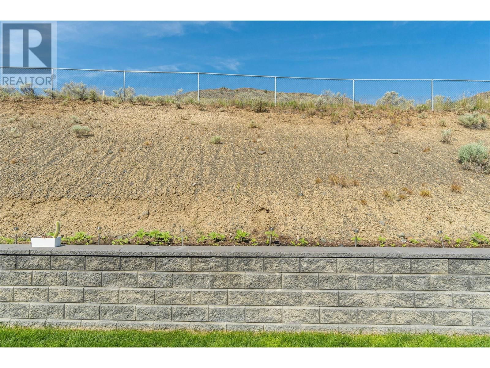 2065 SADDLEBACK DRIVE Image 37