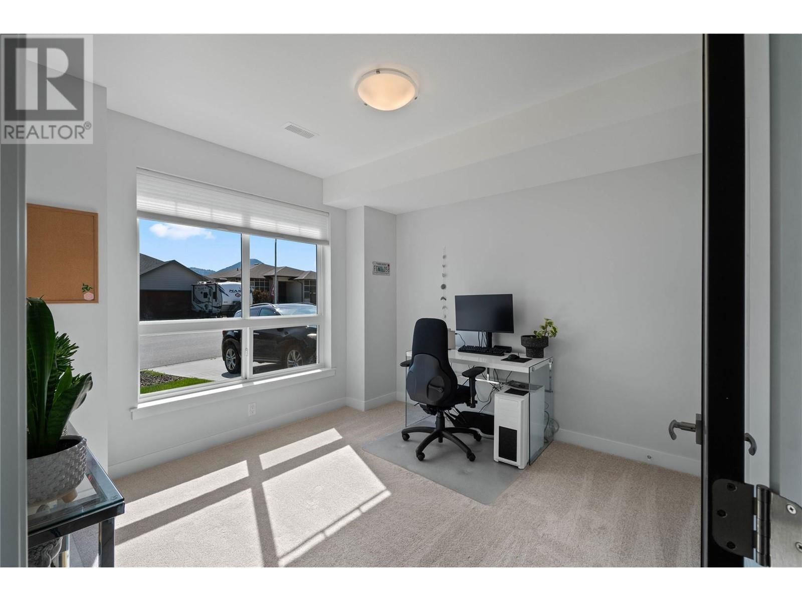 2065 SADDLEBACK DRIVE Image 6