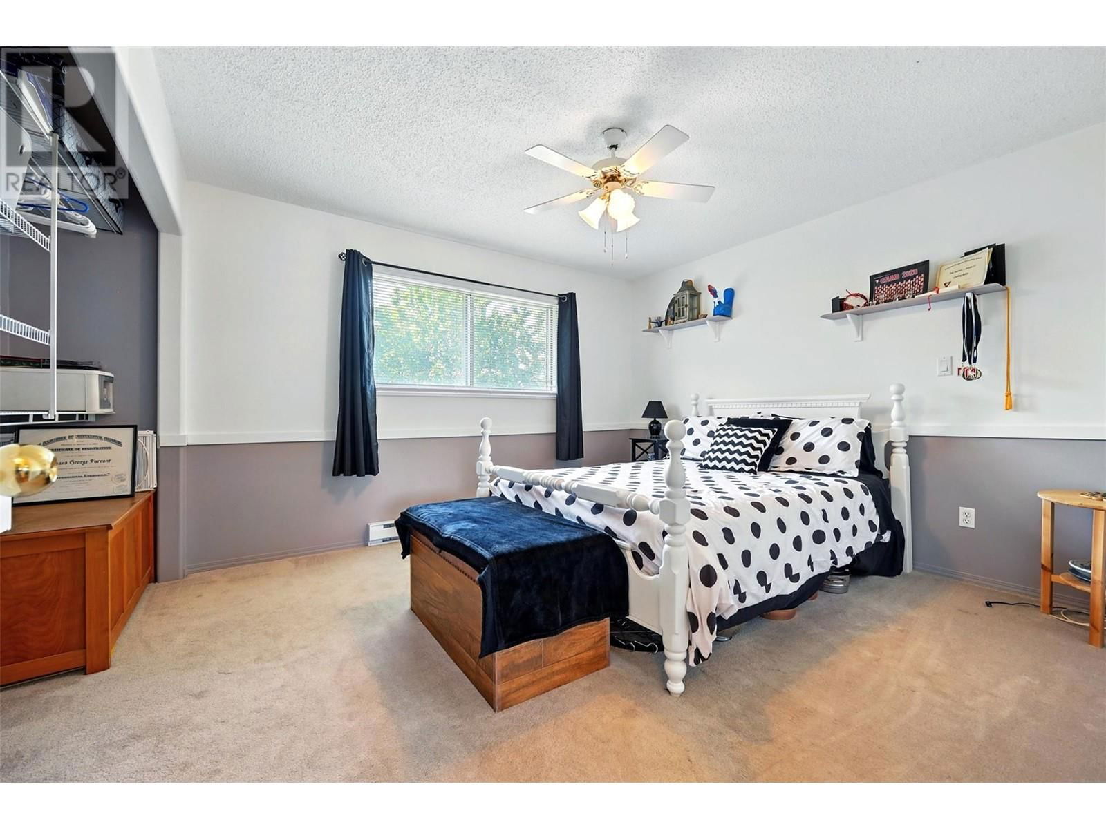 330 PINEVIEW ROAD Image 3