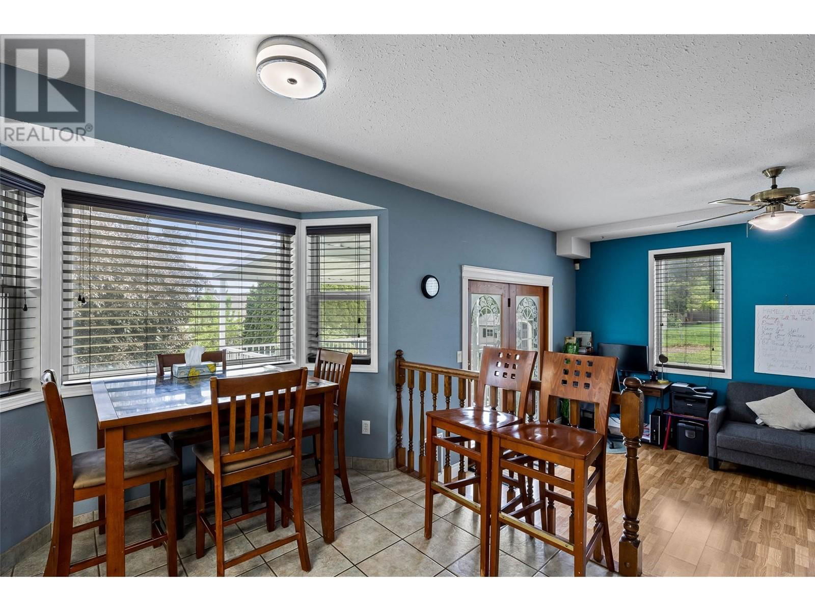 755 ROBSON DRIVE Image 12