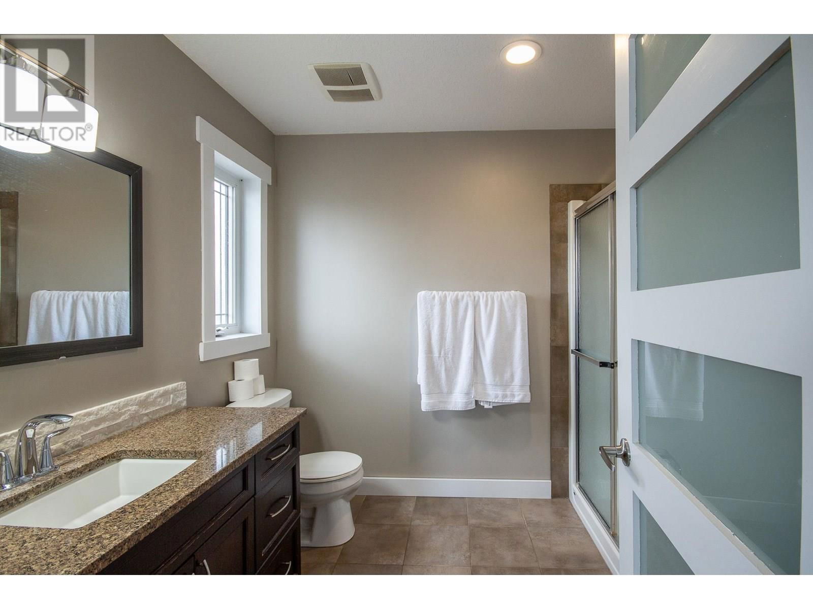 8412 18A STREET Image 13