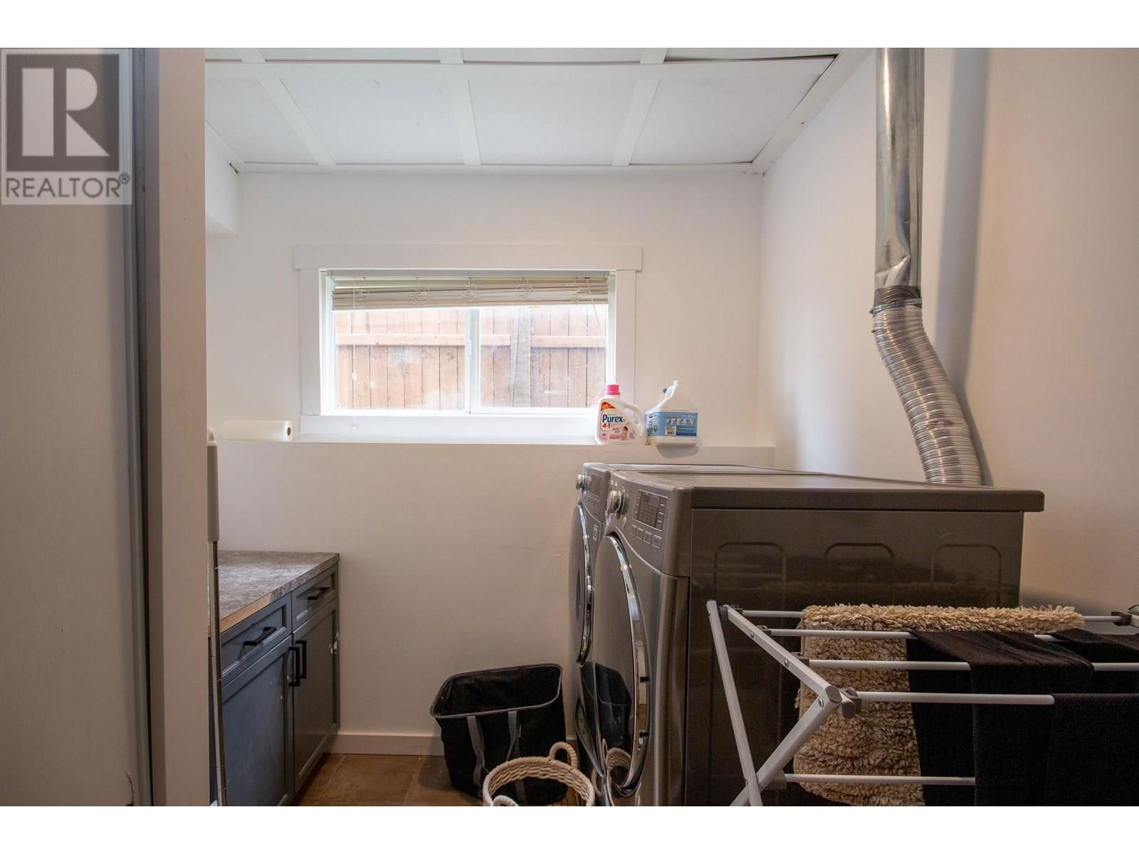 8412 18A STREET Image 25