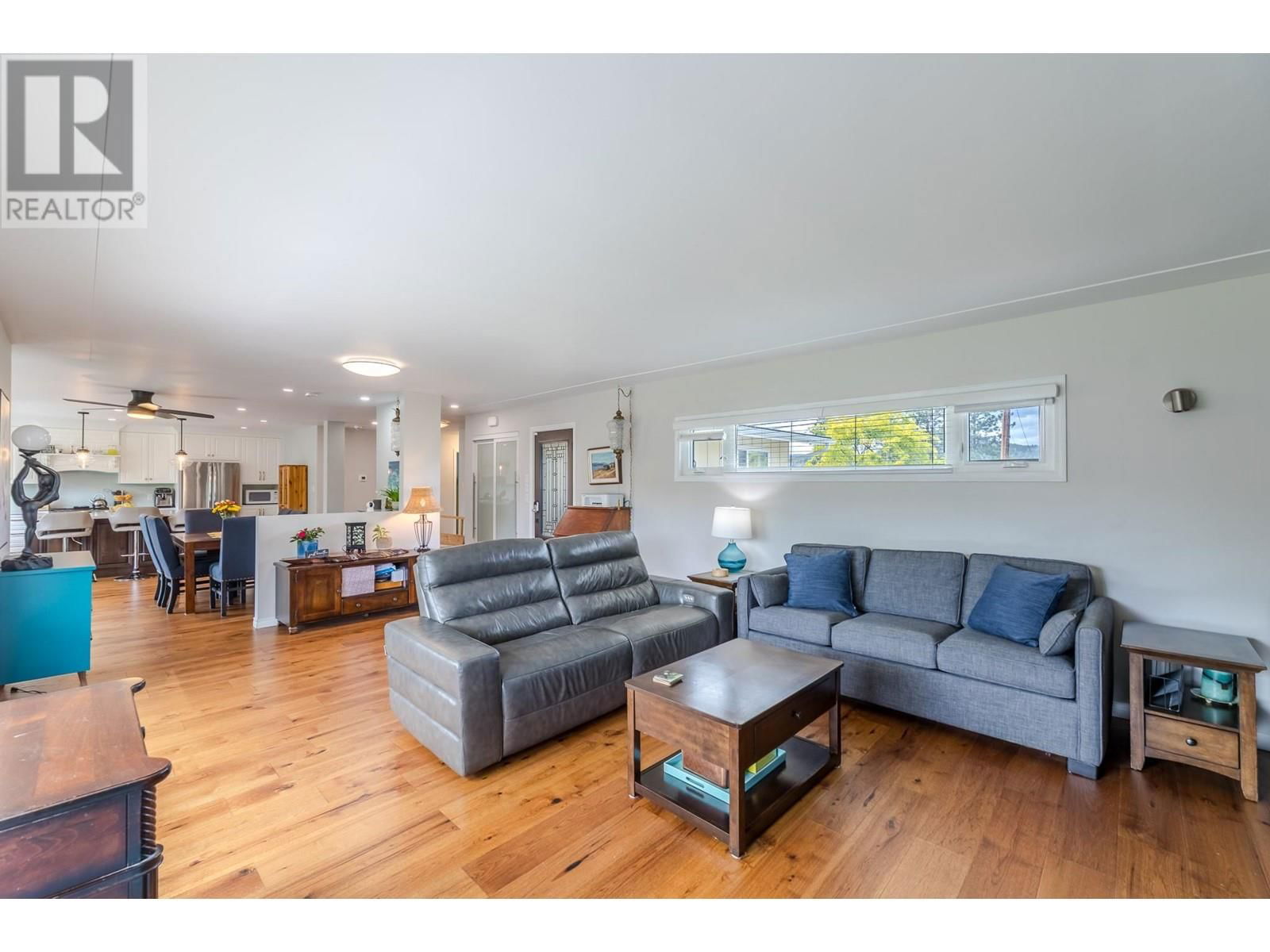 10903 BARCLAY STREET Image 12