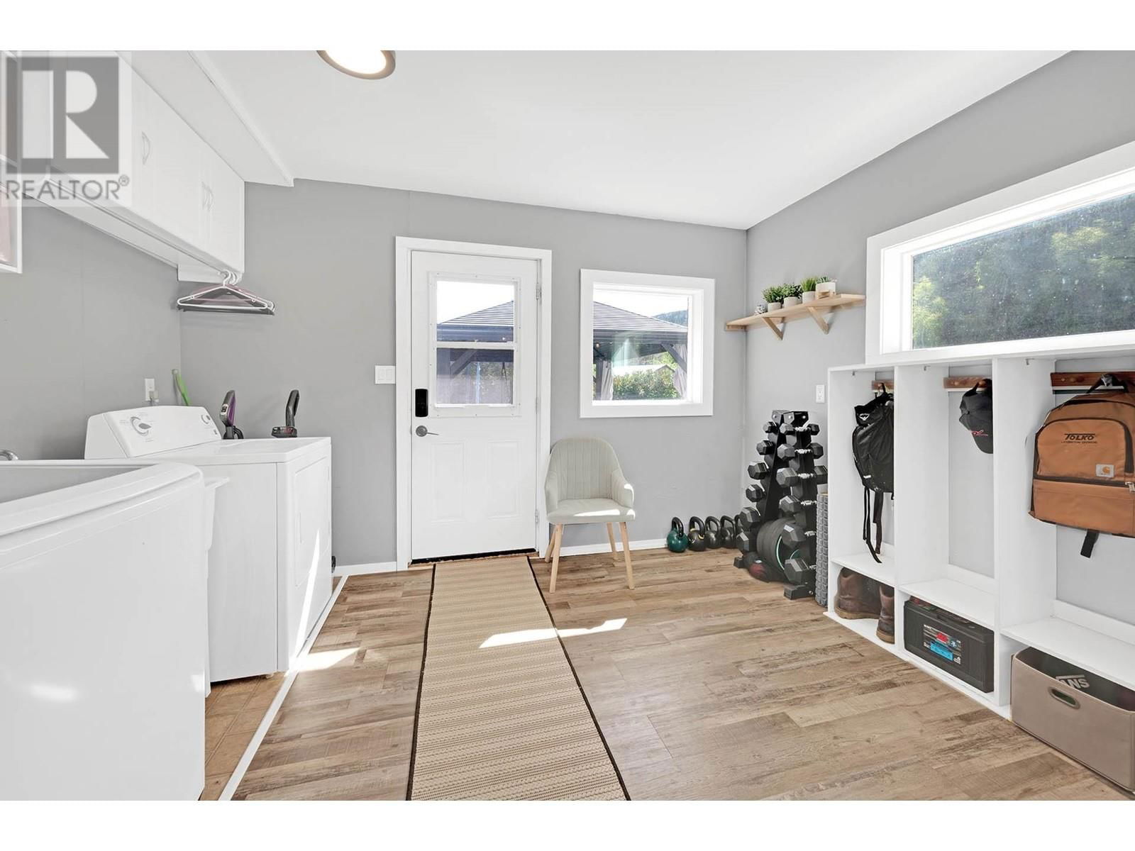 2820 WESTSYDE ROAD Image 22