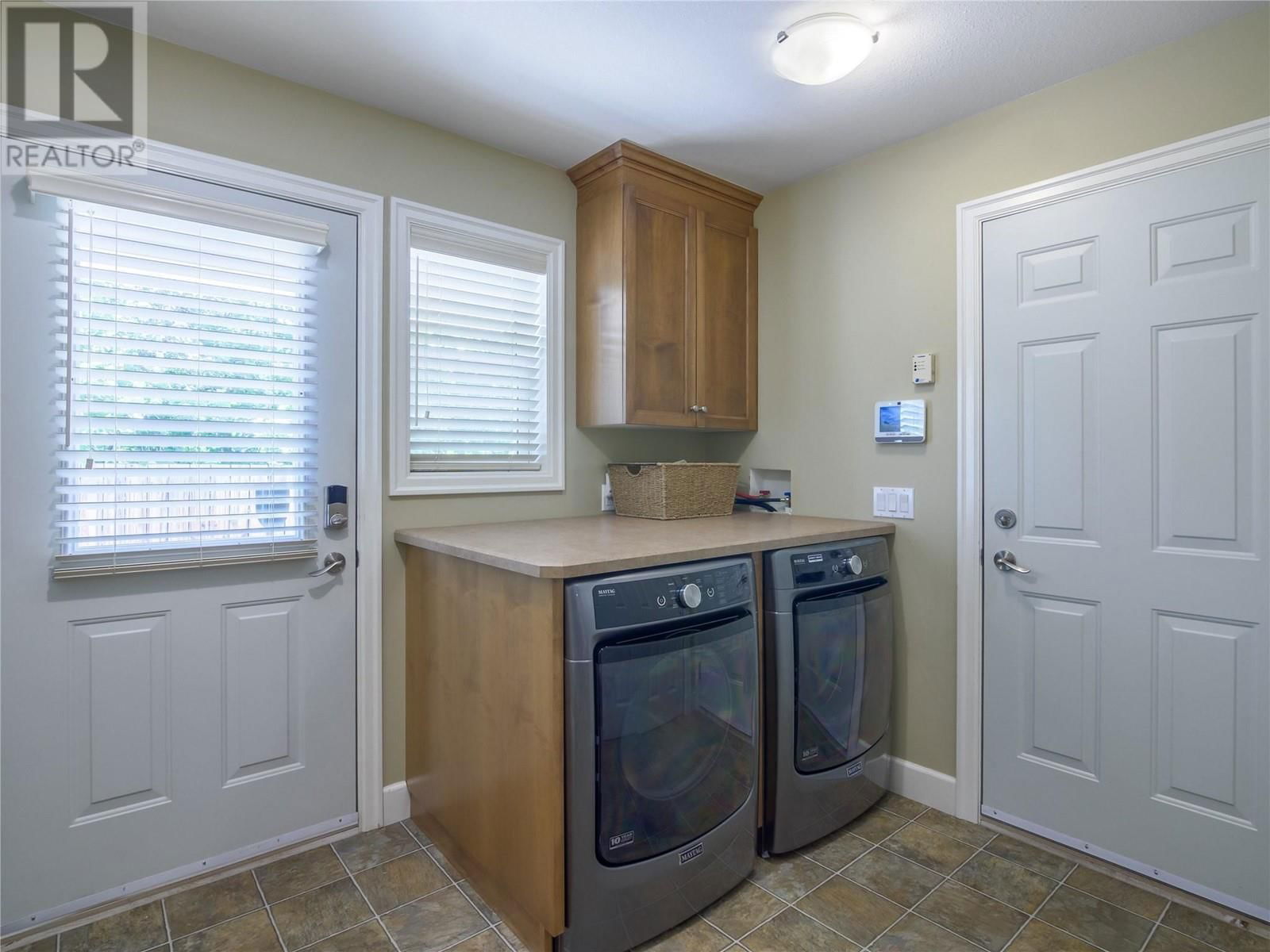 501 NANAIMO AVENUE EAST Image 30