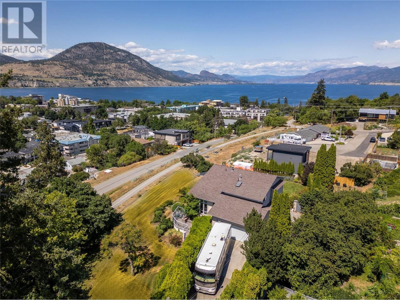501 NANAIMO AVENUE EAST Image 45