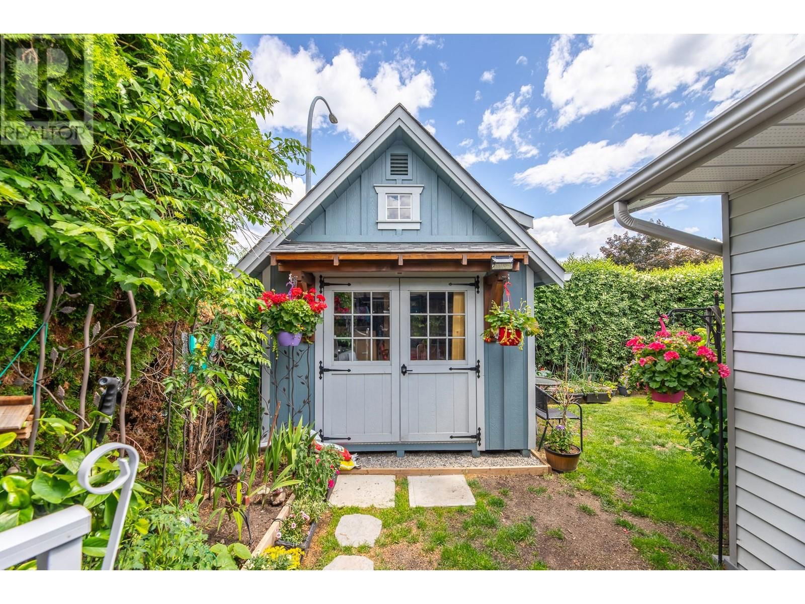2357 CORNWALL DRIVE Image 13