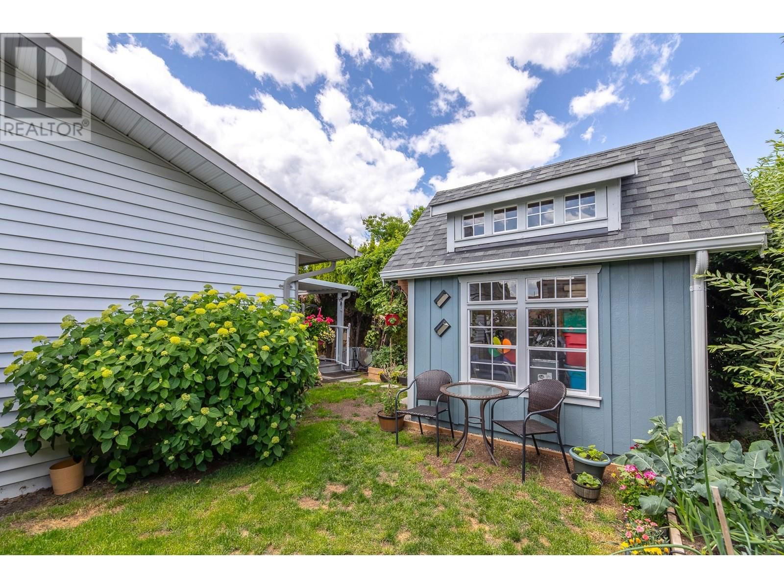 2357 CORNWALL DRIVE Image 16