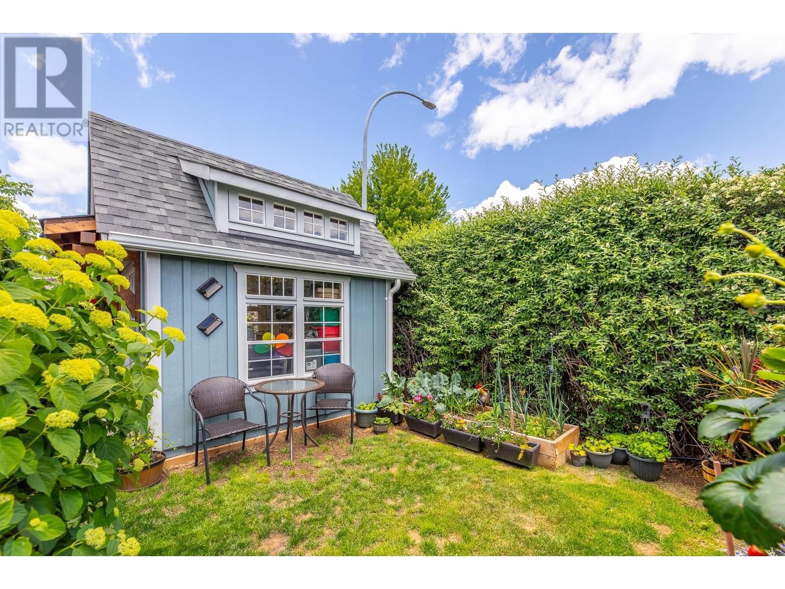2357 CORNWALL DRIVE Image 17