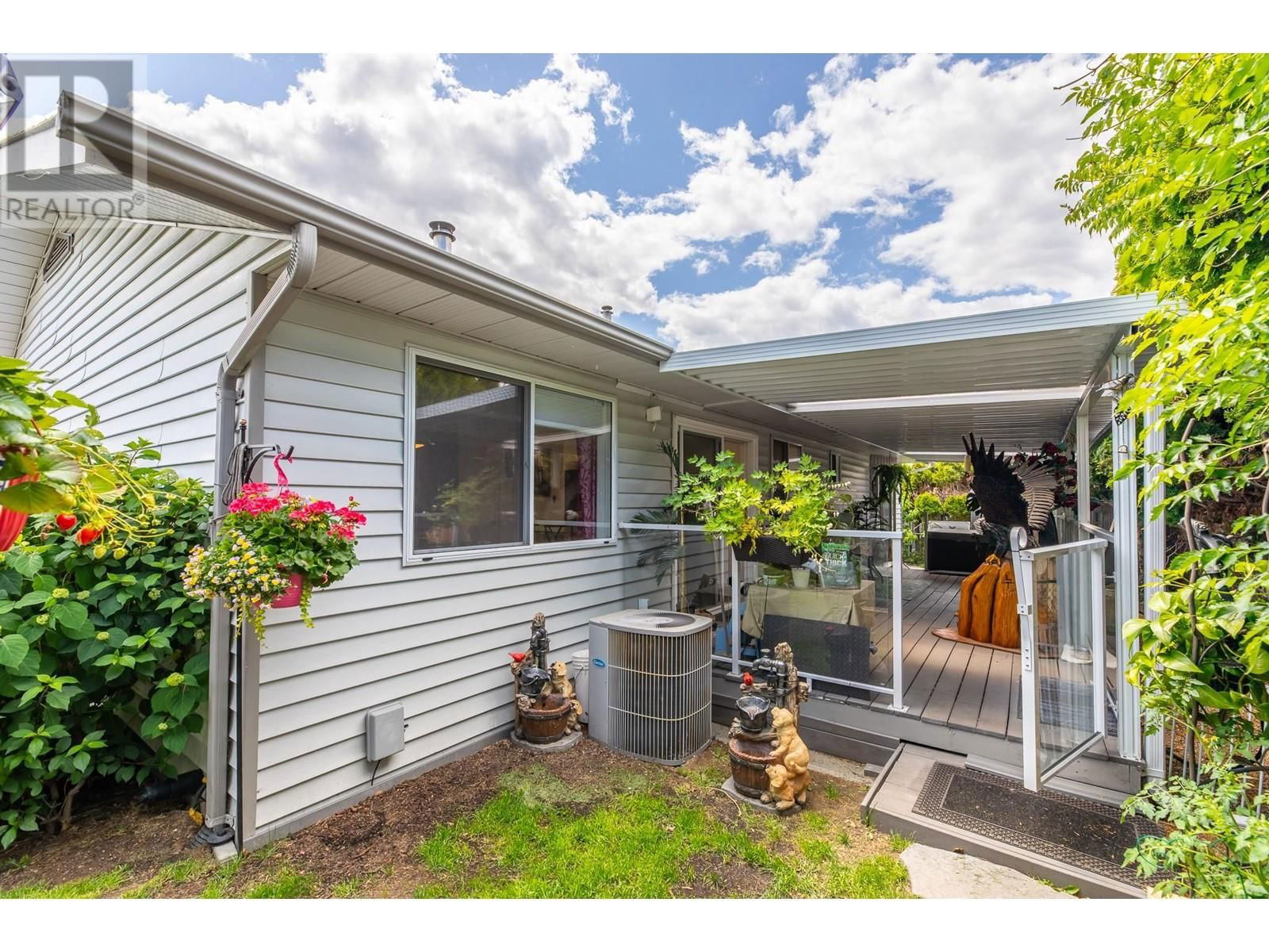 2357 CORNWALL DRIVE Image 19