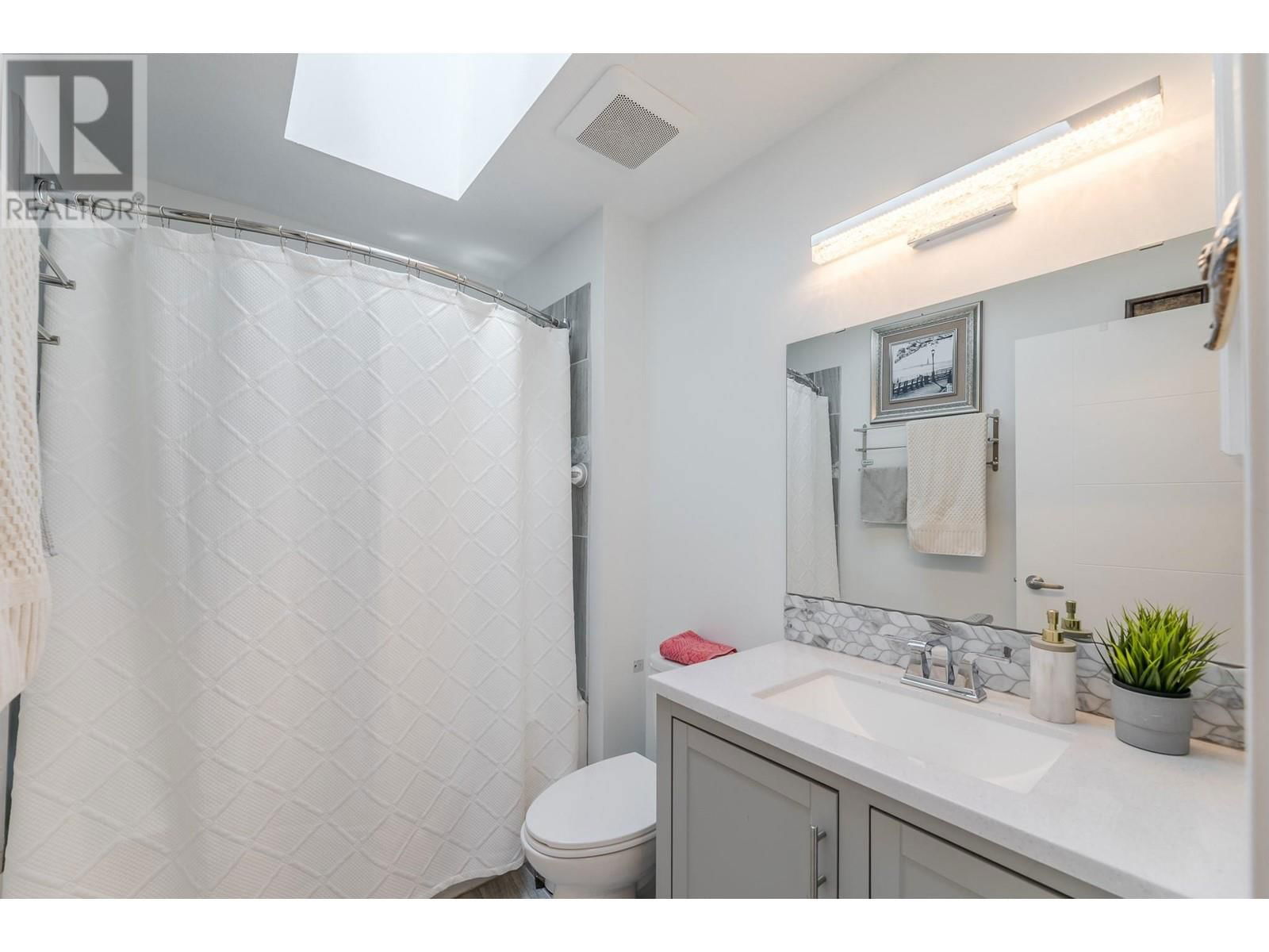 2357 CORNWALL DRIVE Image 29