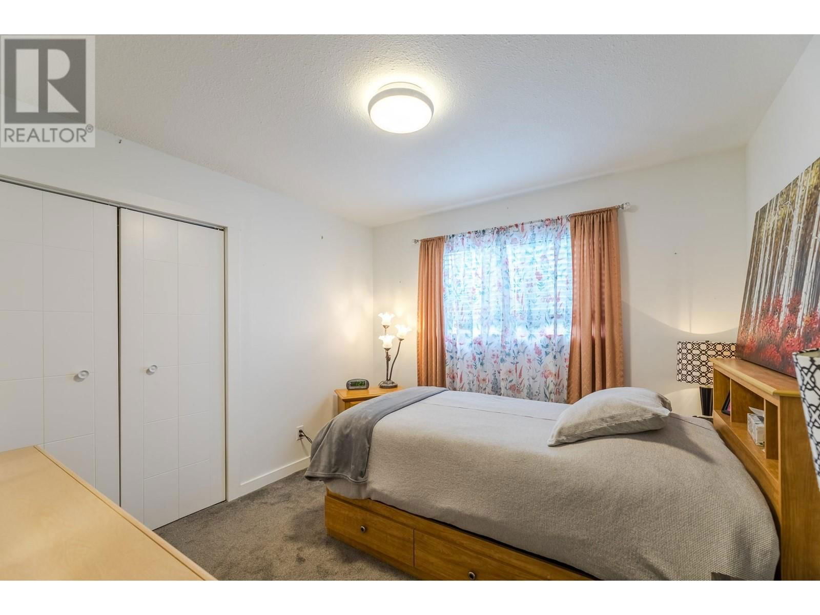 2357 CORNWALL DRIVE Image 4