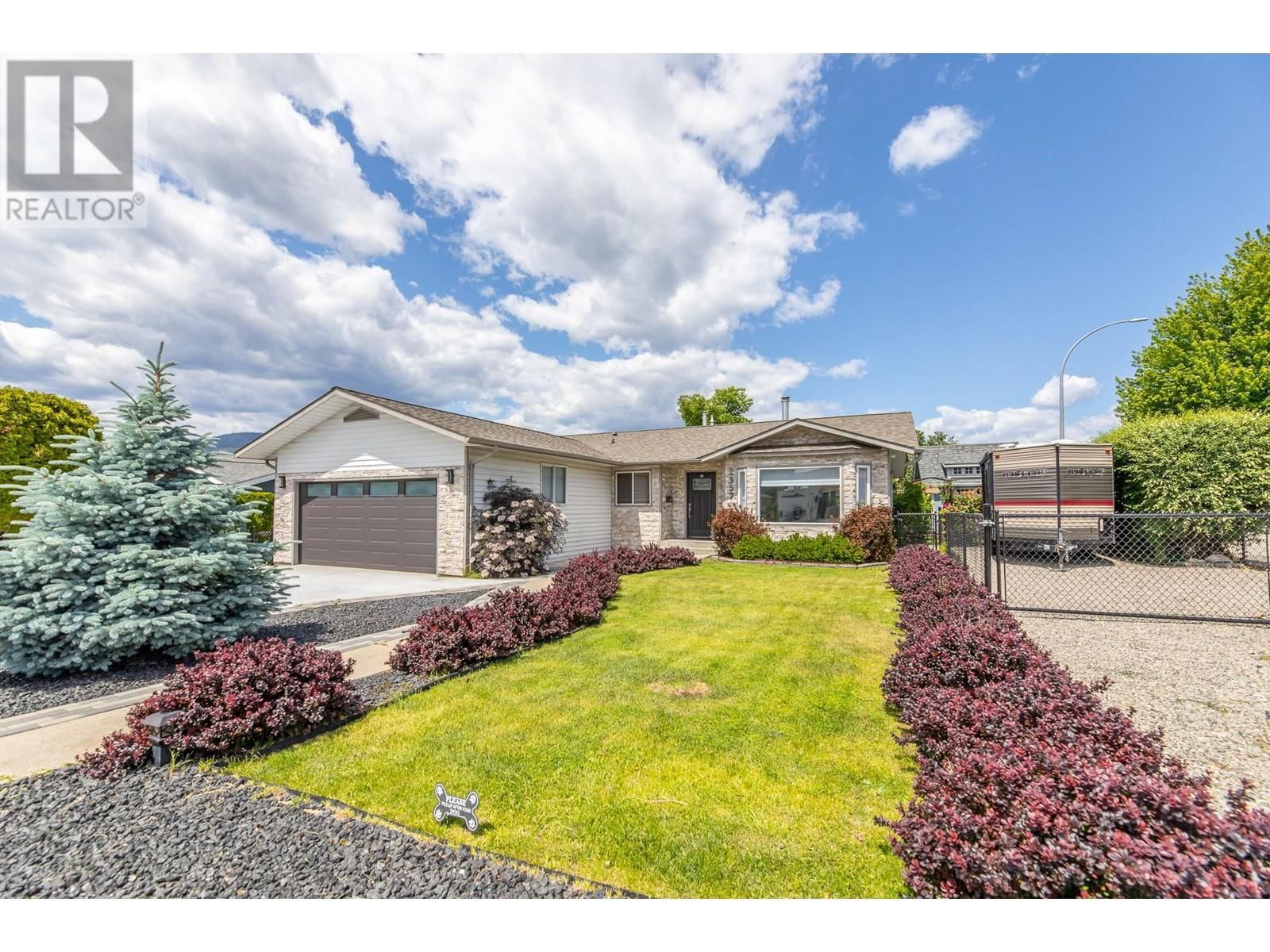 2357 CORNWALL DRIVE Image 46