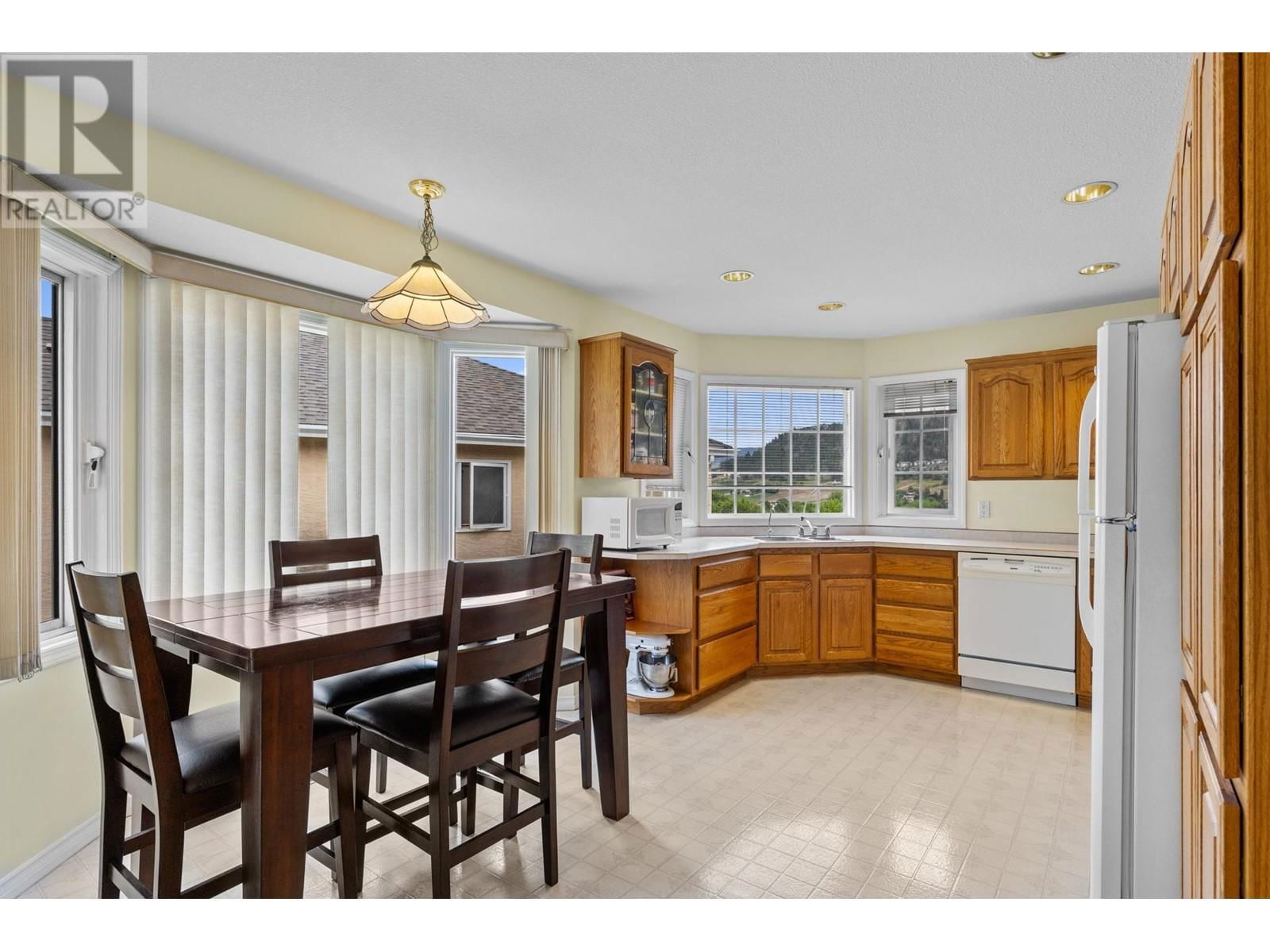1786 SPRUCEDALE COURT Image 12