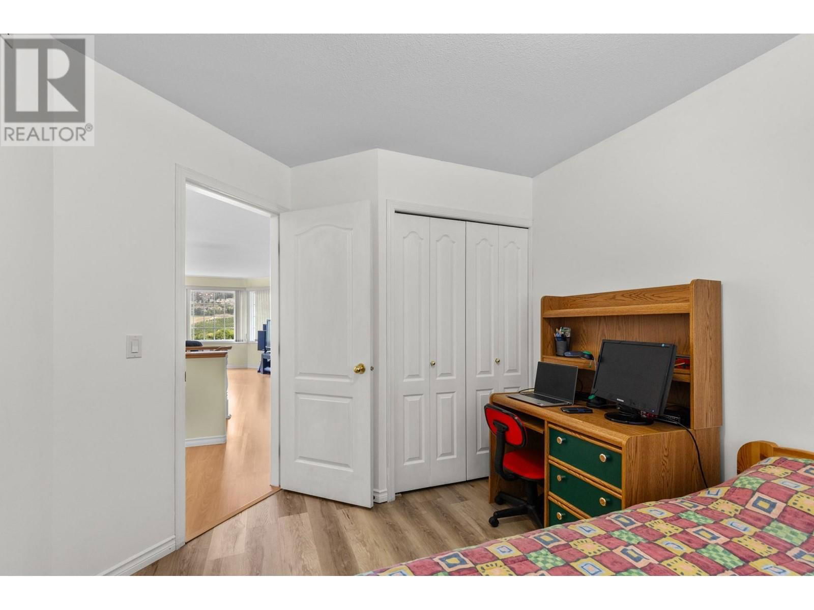1786 SPRUCEDALE COURT Image 24
