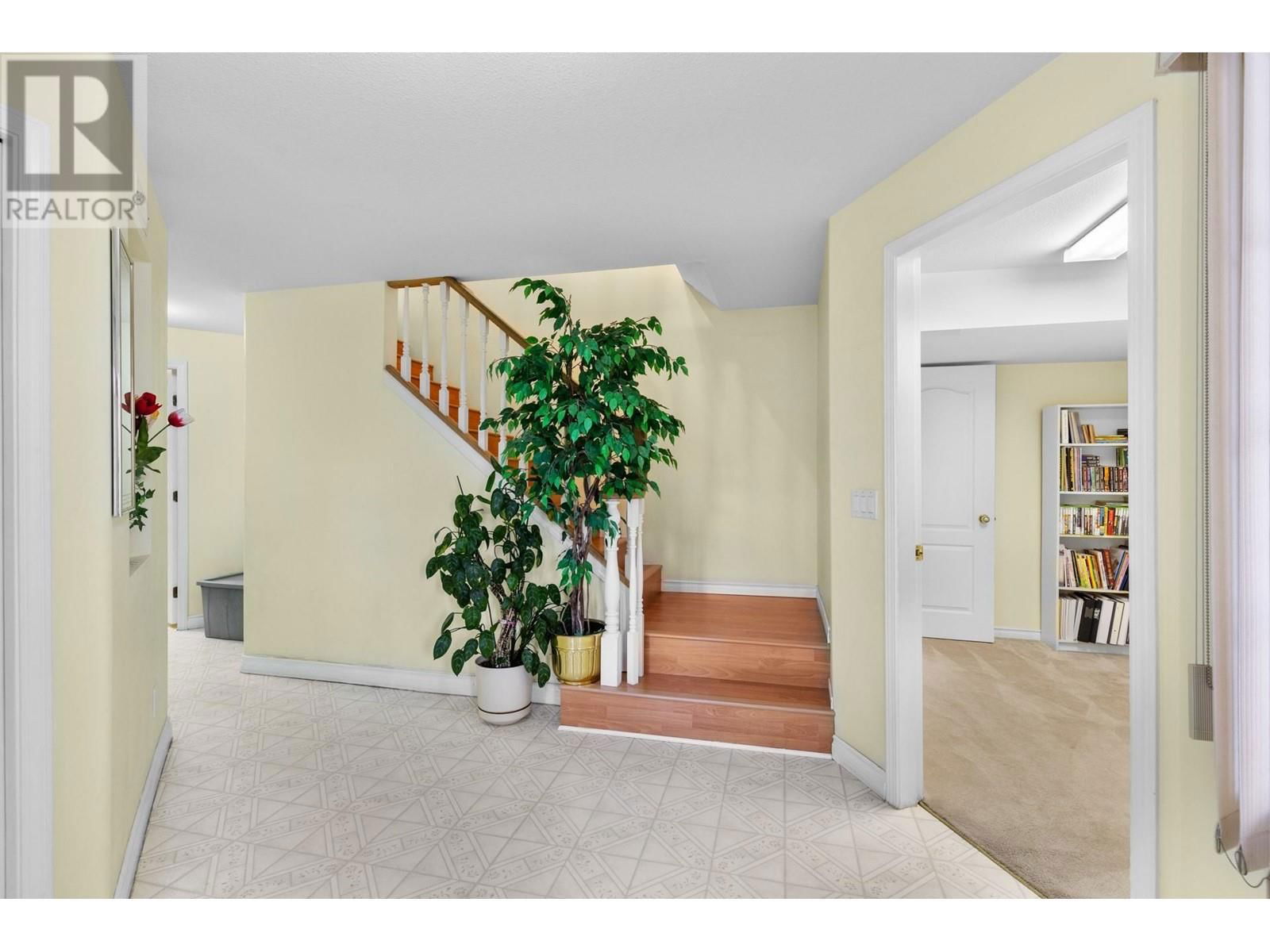 1786 SPRUCEDALE COURT Image 29