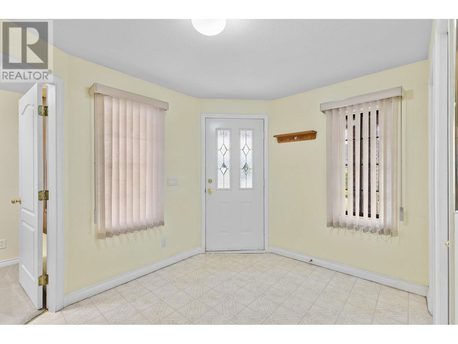 1786 SPRUCEDALE COURT Image 30