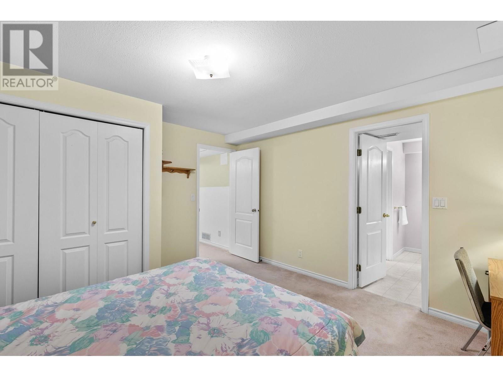 1786 SPRUCEDALE COURT Image 37