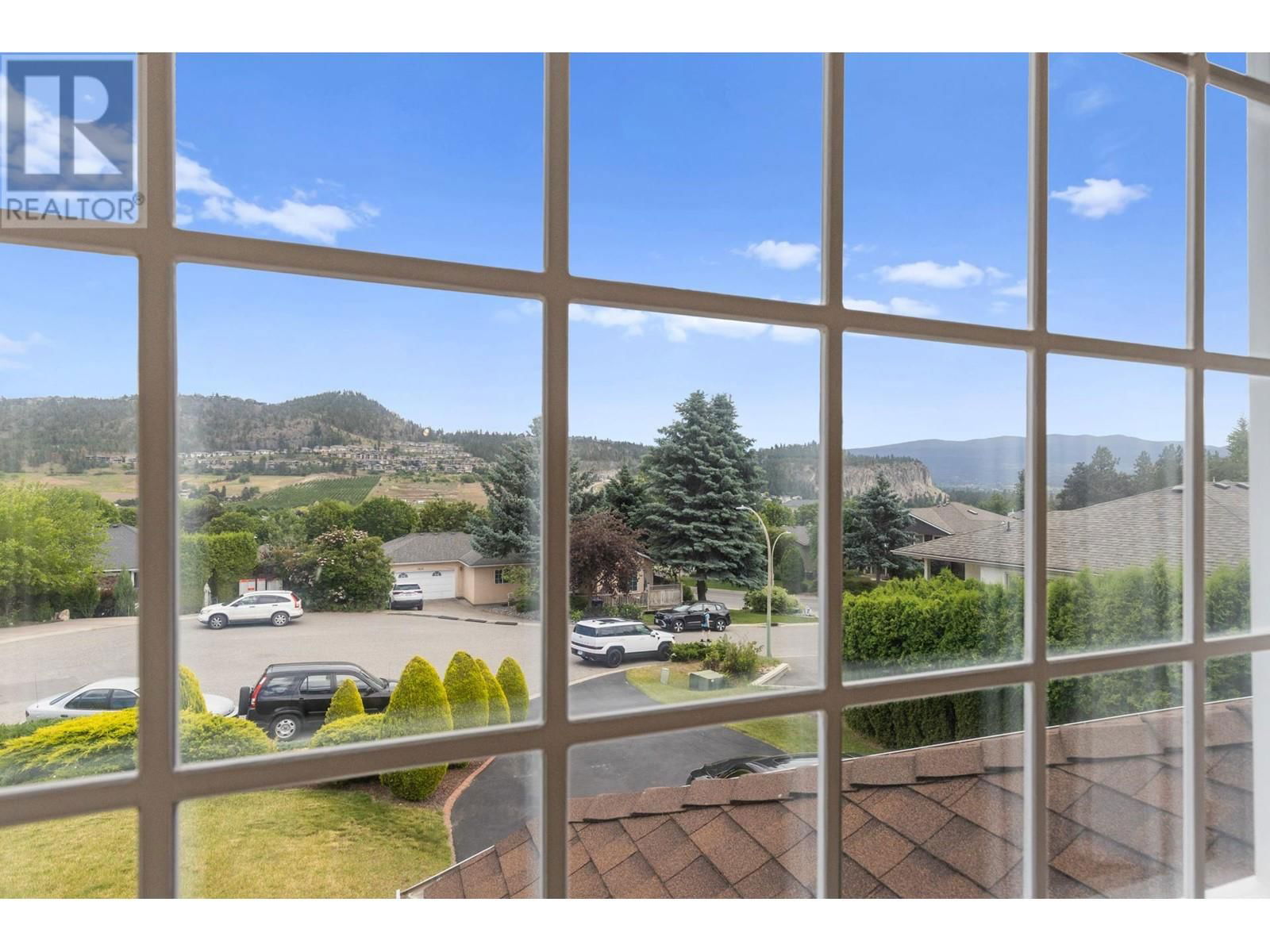 1786 SPRUCEDALE COURT Image 5