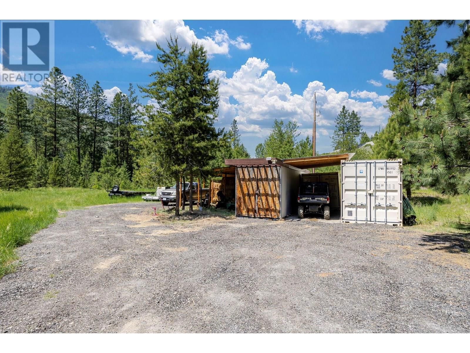 6241 33 HIGHWAY Image 72