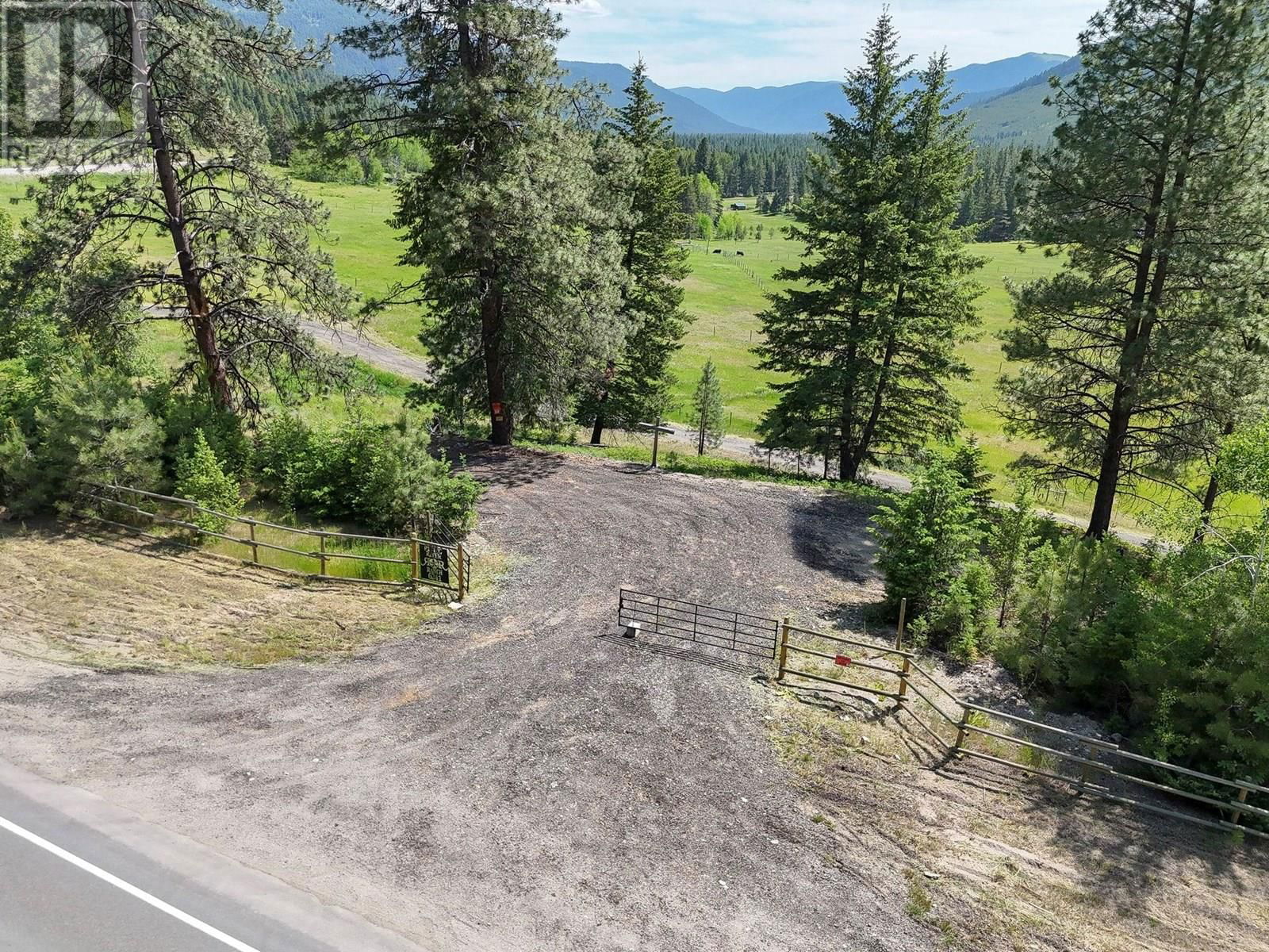6241 33 HIGHWAY Image 80
