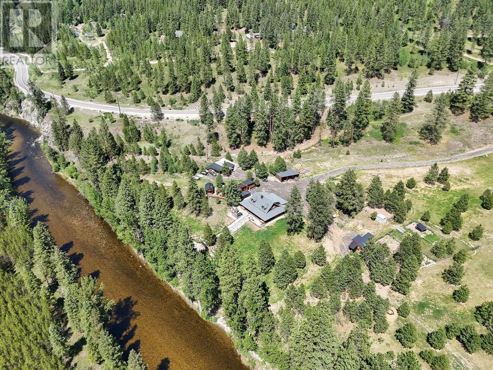 6241 33 HIGHWAY Image 87
