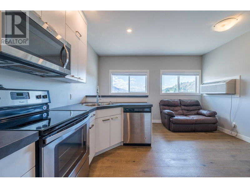 Tertiary Property View