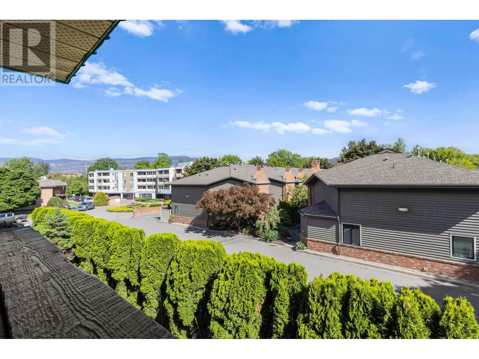 218 - 1665 UFTON COURT Image 23