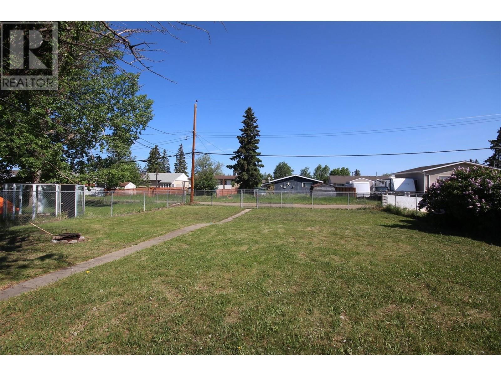 916 112 AVENUE Image 28