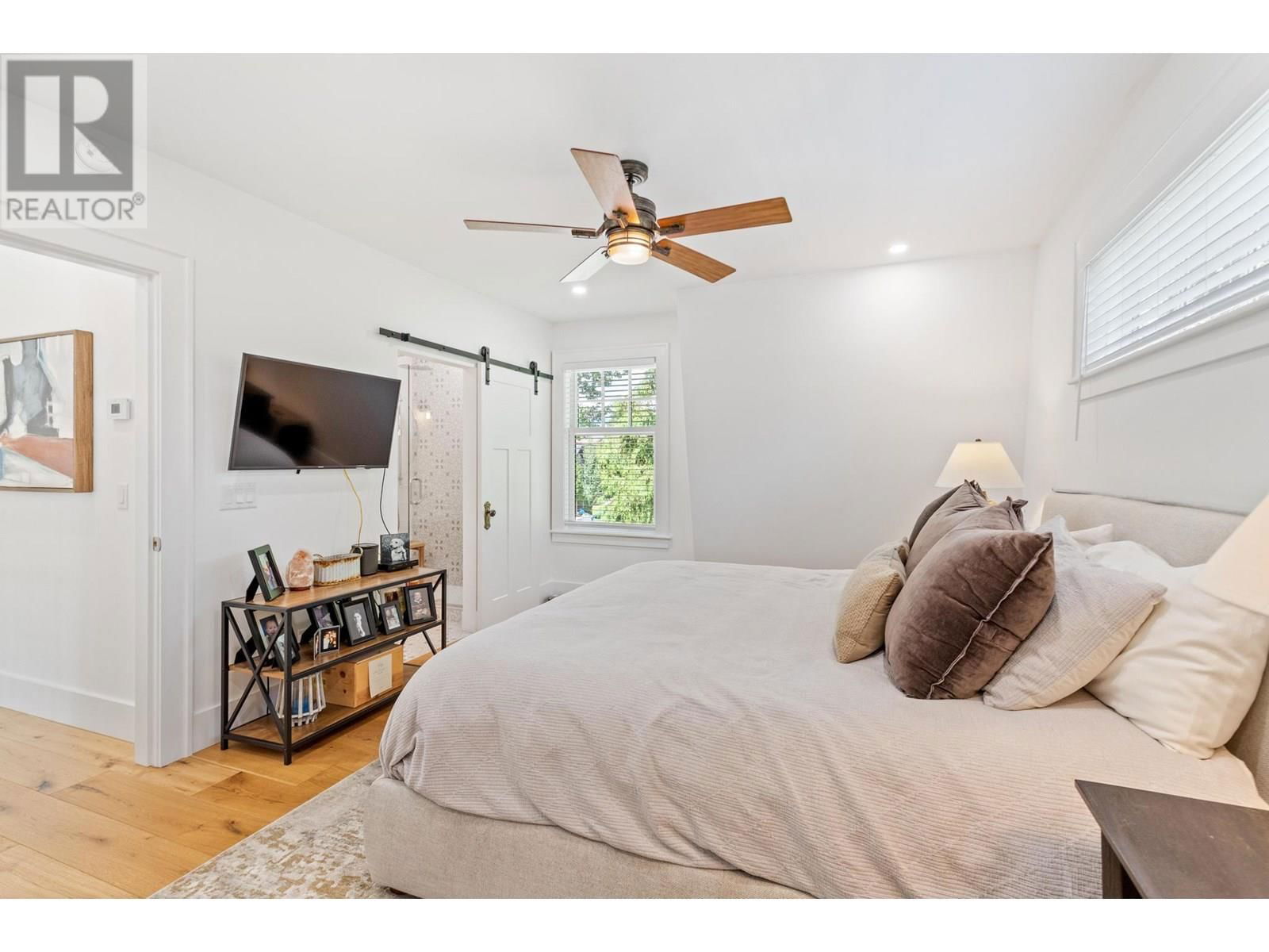 1001 LAWRENCE AVENUE Image 26