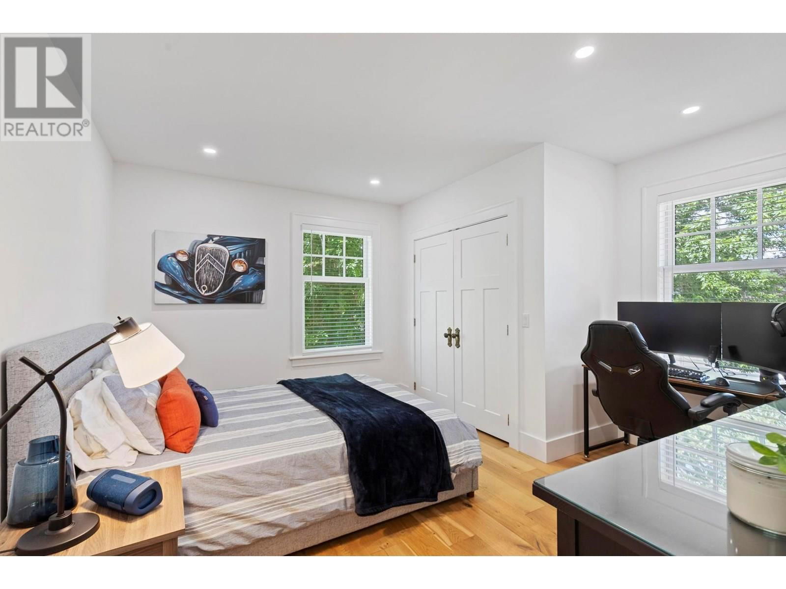1001 LAWRENCE AVENUE Image 29